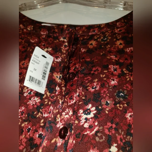 Addition Elle In Every Story Ruffle Flower Tunic Blouse - Picture 4 of 5